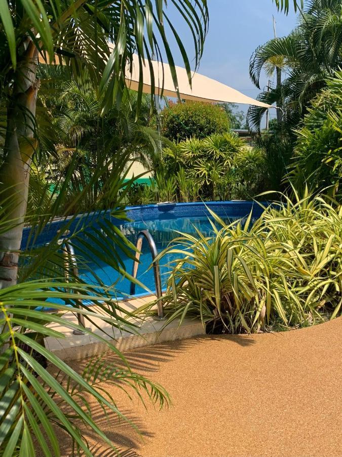 Baan Bettina Haus 1 Apartment Ban Chak Phai Bagian luar foto